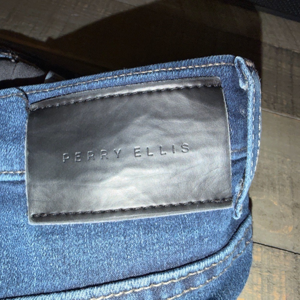 Vintage men's Perry Ellis Dark Blue Straight Jeans, size 32x30, waist 32 - Picture 5 of 6